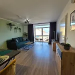 Apartamento Gemuetliche 2-raumwohnung In Mitte